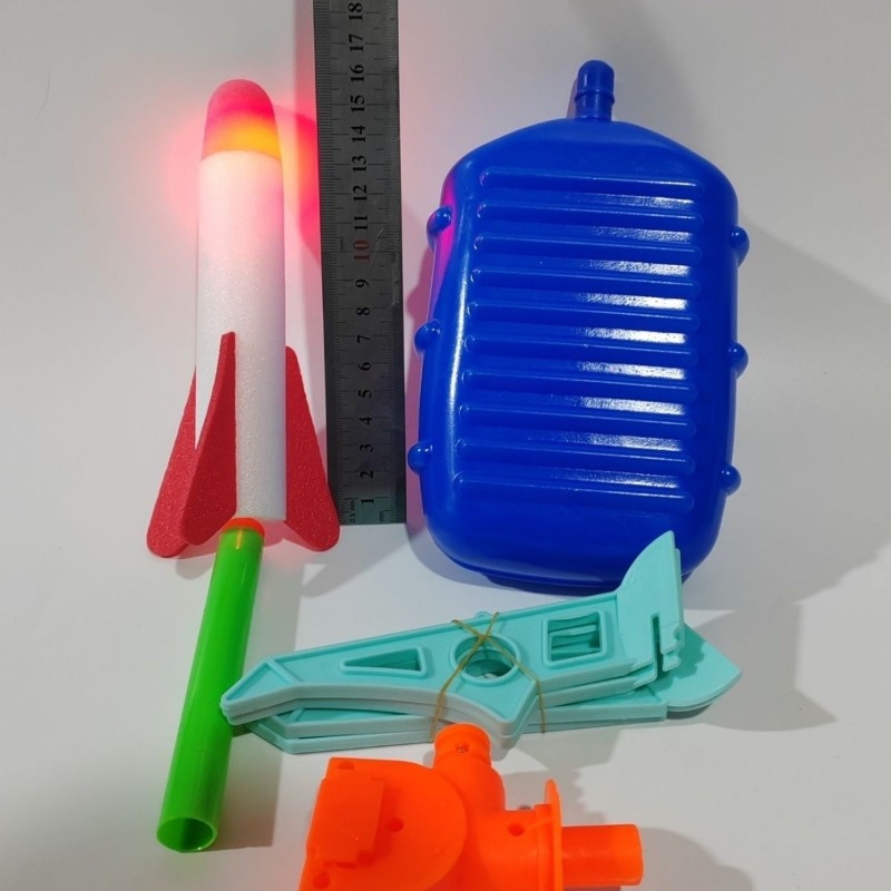子供エアロケットフットポンプランチャー屋外空気プレスペダル急 - Kids Outdoor Jumping Toys のレビューと価格